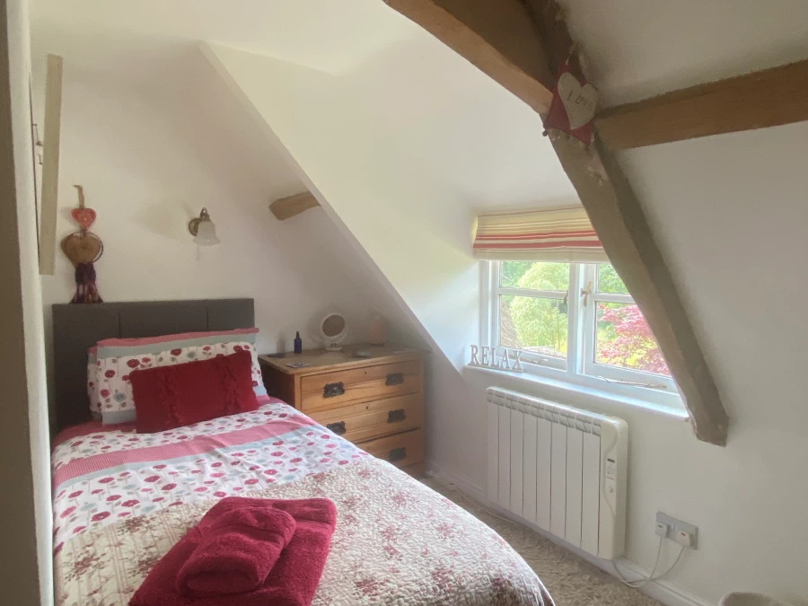 Watercolour Retreat Norfolk - Heart Room